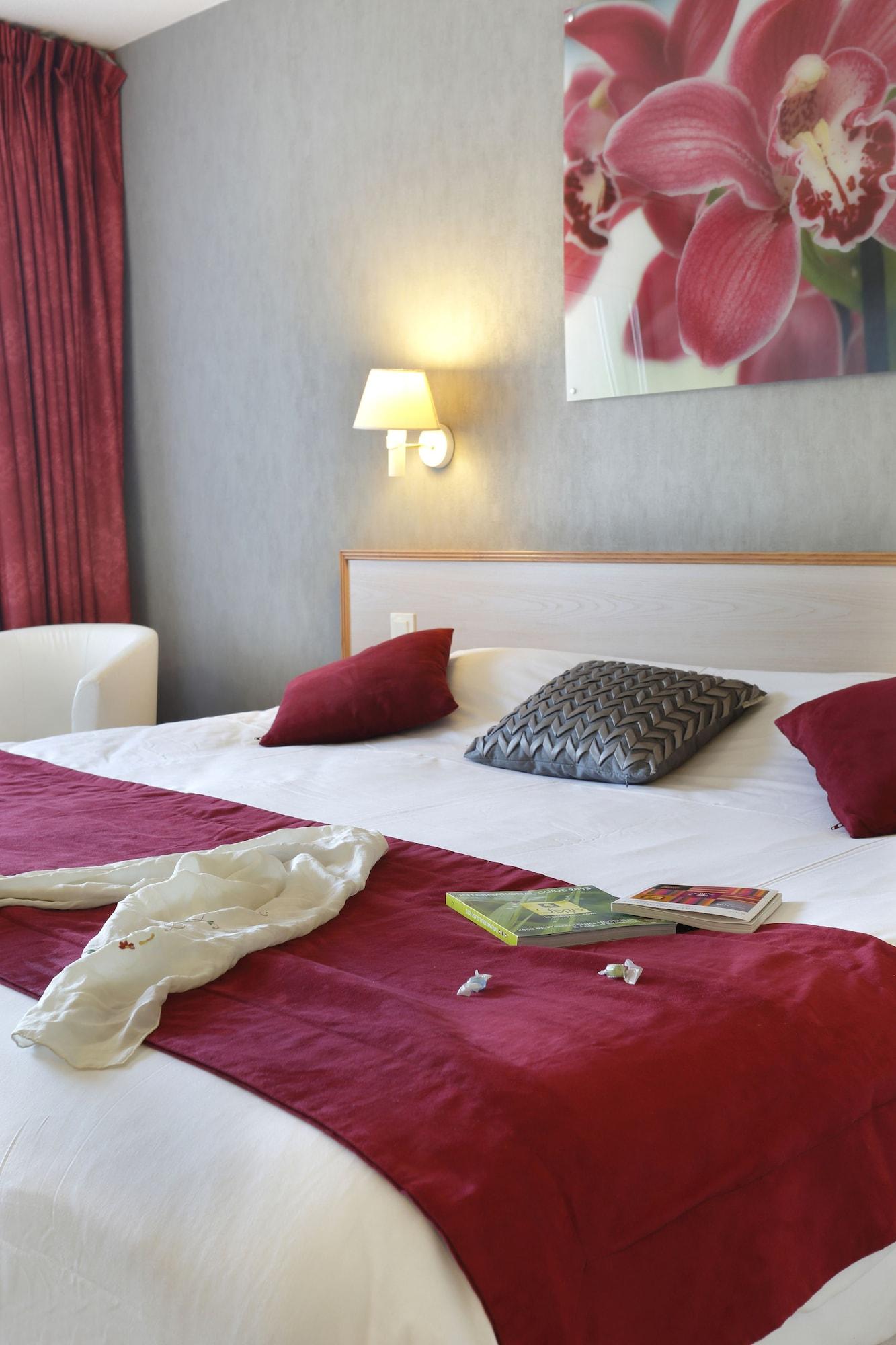 Logis Hotel Arc En Ciel Τονόν-λε-Μπαιν Εξωτερικό φωτογραφία