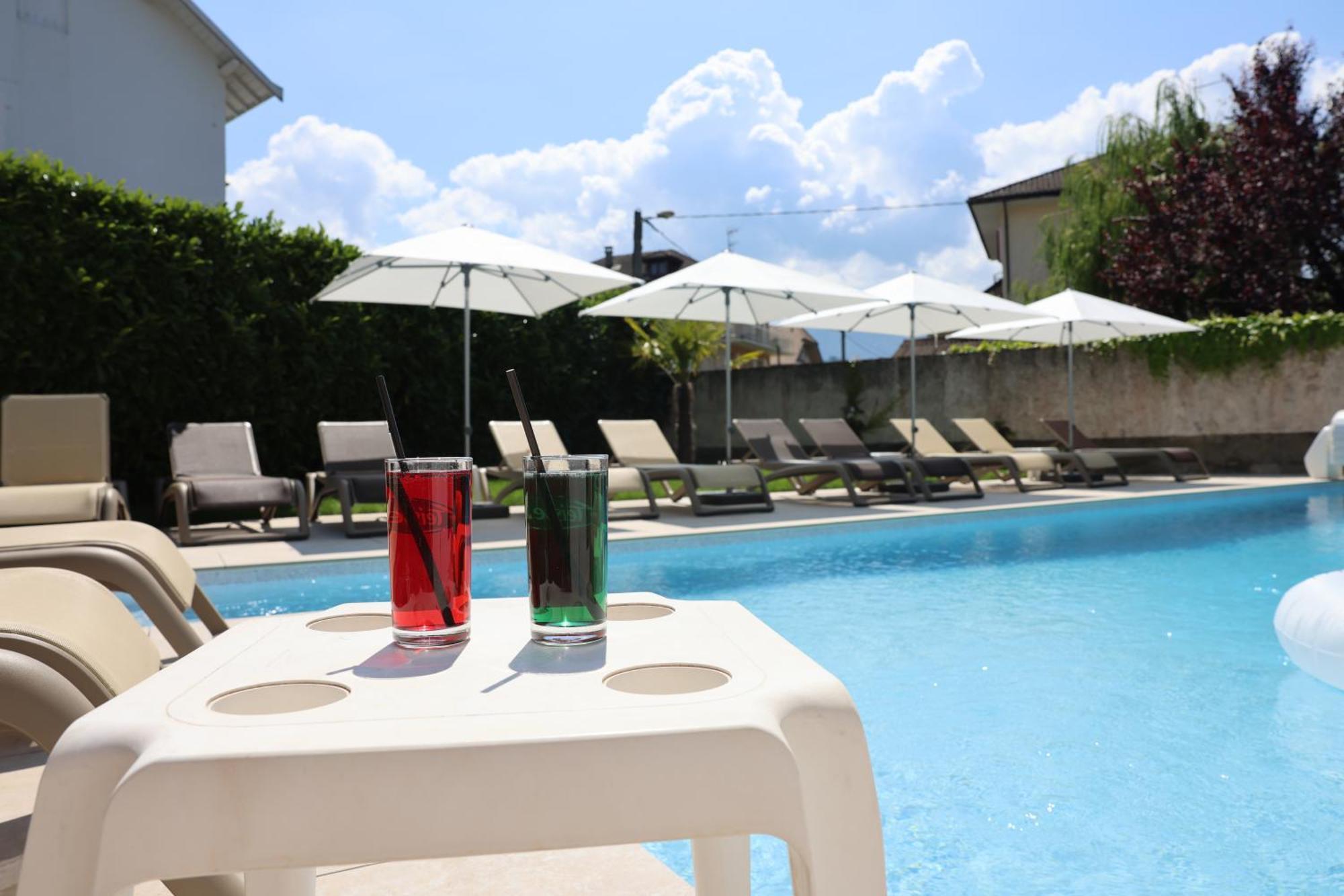 Logis Hotel Arc En Ciel Τονόν-λε-Μπαιν Εξωτερικό φωτογραφία