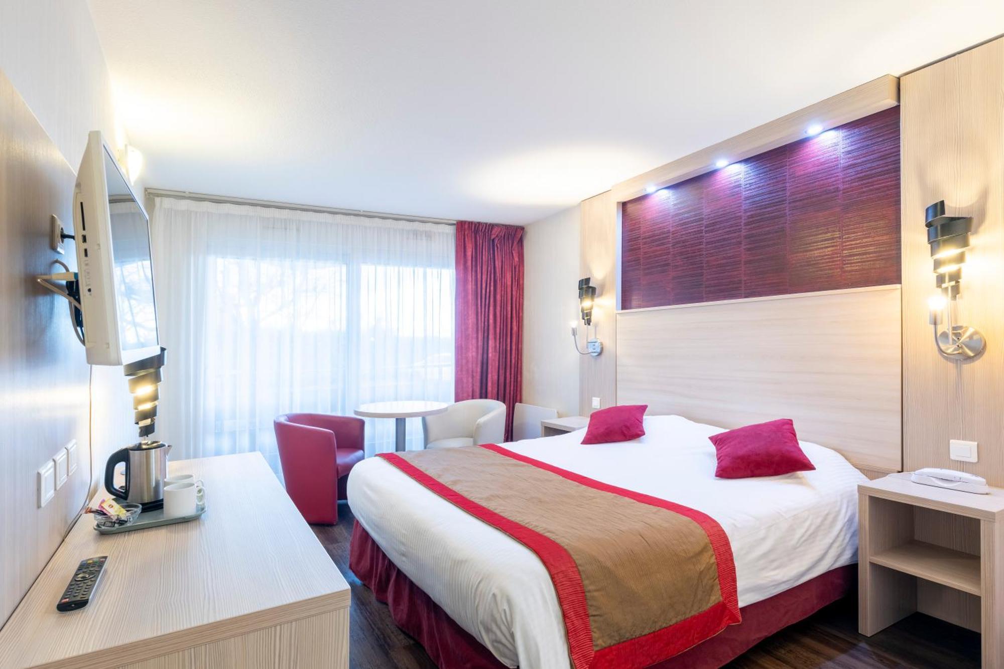 Logis Hotel Arc En Ciel Τονόν-λε-Μπαιν Εξωτερικό φωτογραφία