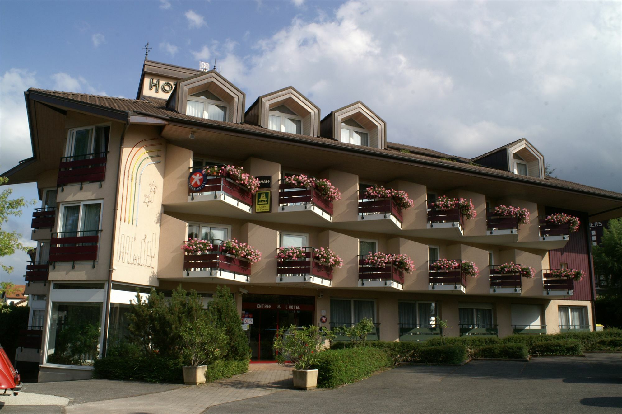 Logis Hotel Arc En Ciel Τονόν-λε-Μπαιν Εξωτερικό φωτογραφία